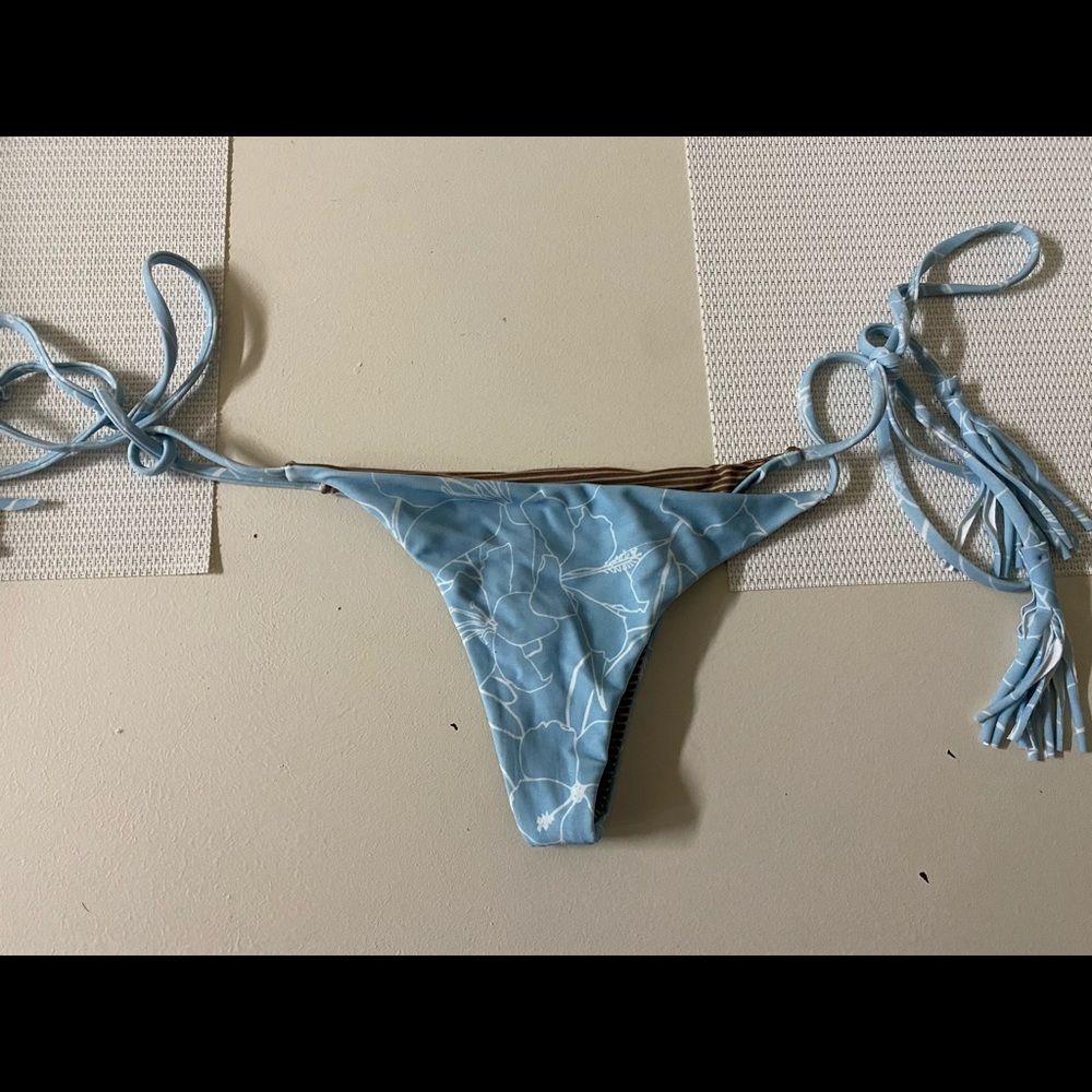 Acacia Mo’orea size P bottoms